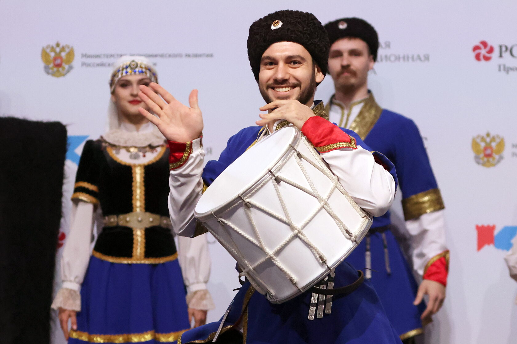 Любо мне московский казачий хор